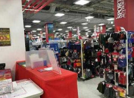 Rich's Bagels inside