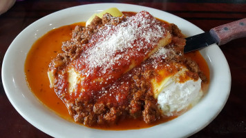 Maggi D's food
