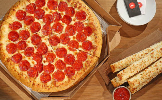 Pizza Hut food