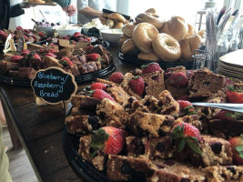 Catskill Mountain Country Store food