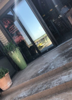 Rattlesnake Mountain Brewing Co outside