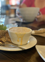 Lovebirds Cafe Bakery drink