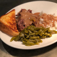 Boney's Smokehouse Bbq food