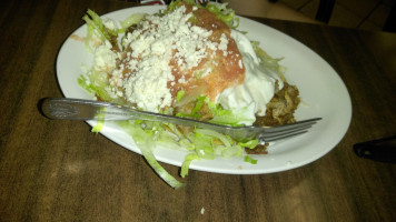 Taqueria Los Compadres food