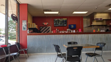 Las Islas Marias Mariscos inside