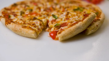 Sarpino's Pizzeria food