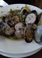 Mike's Seafood drink