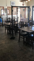 Mike's Seafood inside