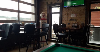 Hart's Saloon inside