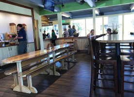 Colorado Sake Co. inside