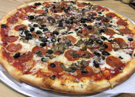 Colosseum New York Pizza food