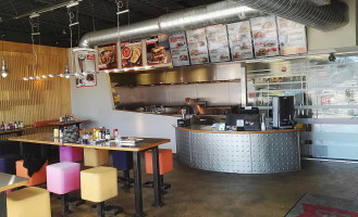 Burger 7 In Arl inside