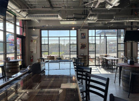 Tailgate Brewery Germantown outside