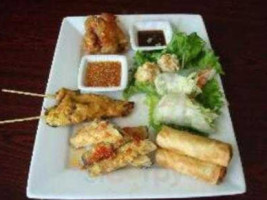 Song Phi Nong food