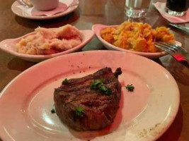 Wyoming?s Rib And Chop House food