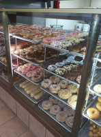 Woodlake Donuts food