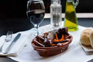 Porto-o Tapas And Wine Lounge food
