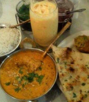 The Curry Indian Cuisine Lounge food