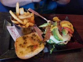 Red Robin Gourmet Burgers food