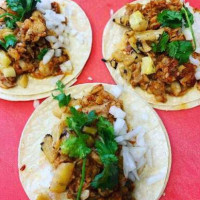 Tacos Gingi food