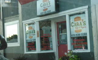 Caras Cafe And Pizzeria food
