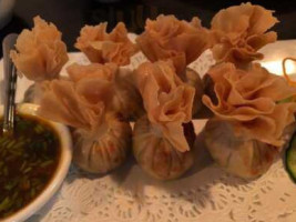 Panvimarn Thai Cuisine On Broadway food