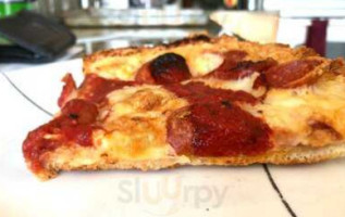 Buddy's Pizza Shelby Township food