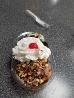 Braum's Ice Cream Dairy Store food