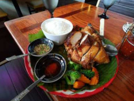 Thong Thai Restaurant food