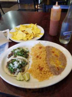 El Taqueria food