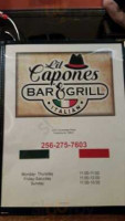 Lil Capones Italian And Grill food
