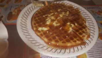 Waffle House inside