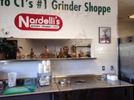 Nardelli's Grinder Shoppe food