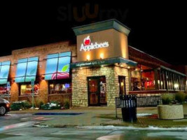 Applebee's Grill And Grand Forks outside