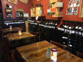 95 And Vine Wine Shop Wine food