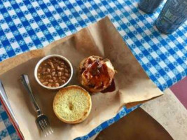 Dickey's Barbecue Pit inside