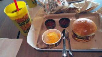 Dickey's Barbecue Pit food