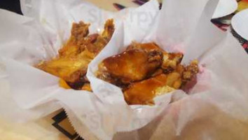 Wings Etc. Grill Pub food