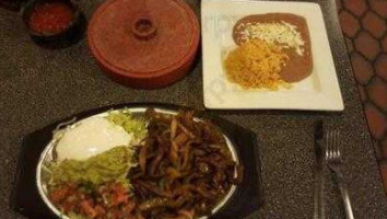 Habarnero's Mexican Cuisine food