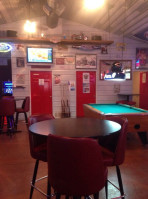 Dozer's Pub inside