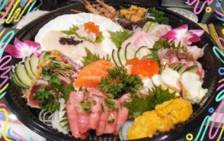 Kira Sushi Ii food