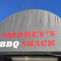 Smokey's Bbq Shack food