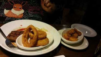 TGI FRIDAYS - Utica food