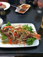 Finn Thai Restaurant And Bar food