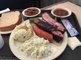 The Pit Barbecue Restaurant food