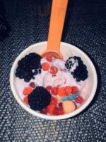 La'berry Frozen Yogurt Cafe food