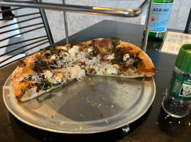 Licari's Sicilian Pizza Kitchen-no.1 food