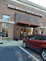 Midwood Smokehouse outside