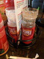 Red Robin Gourmet Burgers And Brews food