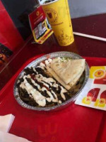 The Halal Guys food